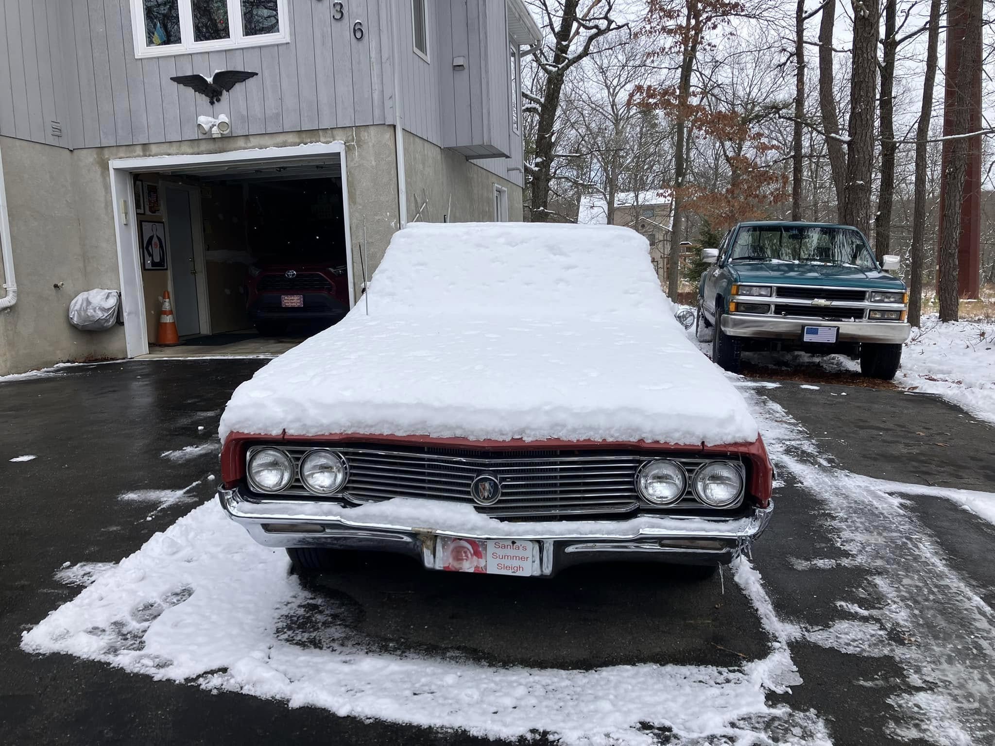 December 21, 2024, Santa Sleigh - Pocono North Pole